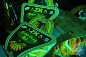 Kemasan Kripik Pisang Muli AZKA pernah keluar sebagai Juara ke 3 Lomba Desain Kemasan Tingkat Propinsi Jawa barat Tahun 2014