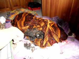 Jasad Korban meninggal akibat kebakaran di Kecamatan leles, foto Kus