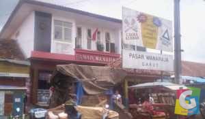 Tampak bagian depan Pasar Wanaraja Garut, foto dok