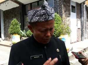 Mahmud Kepala Dinas Pendidikan Kabupaten Garut, foto jmb