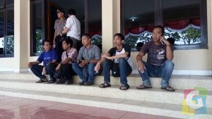 Para wartawan di Garut mengecam kekerasan terhadap wartawan di Medan