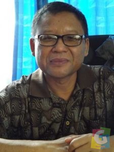 Kasi bina SMA, Dr H Dadang M.Si